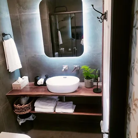 Whitethorn Appartement